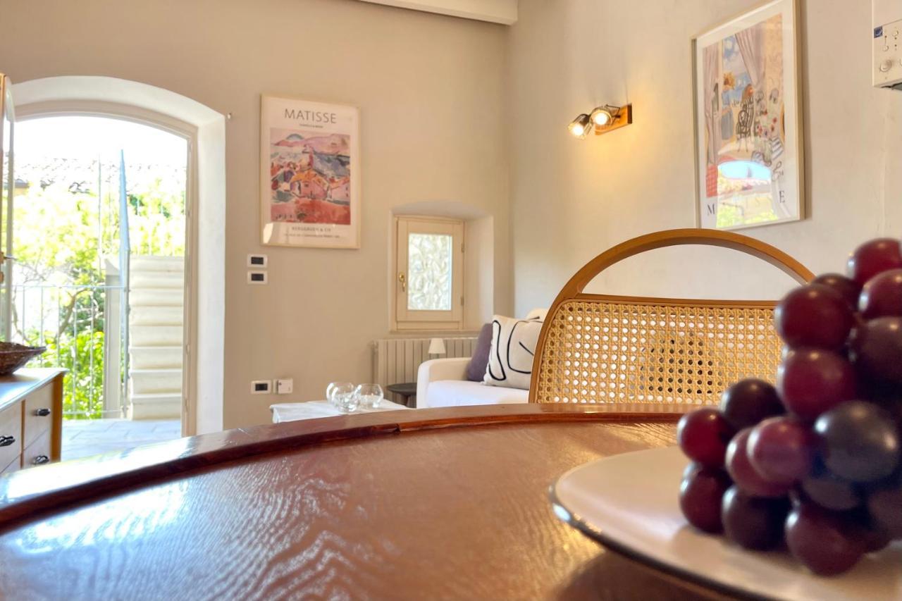 Borgo Dei Sogni Lejlighed San Felice del Benaco Eksteriør billede