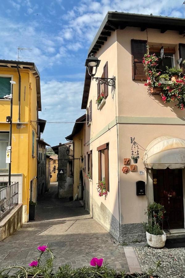 Borgo Dei Sogni Lejlighed San Felice del Benaco Eksteriør billede
